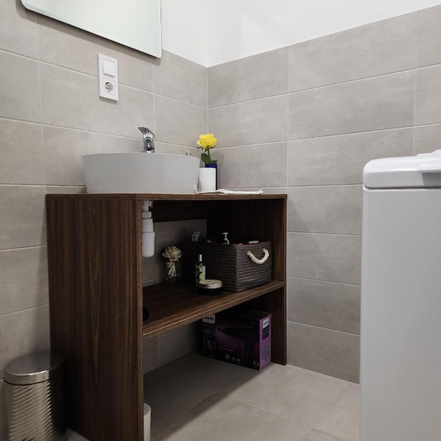 Charme Apartment Jelgava Eksteriør billede